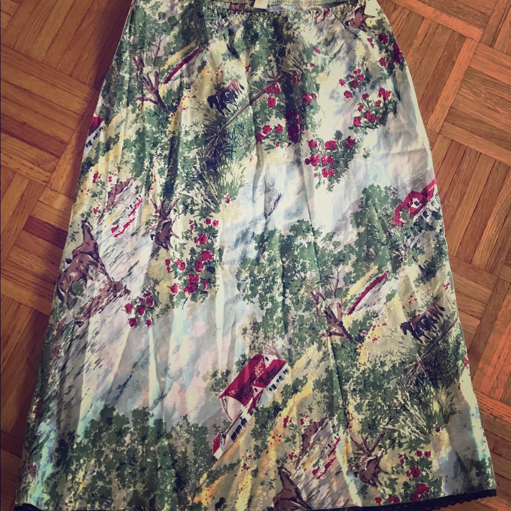 Gap silk country scene skirt